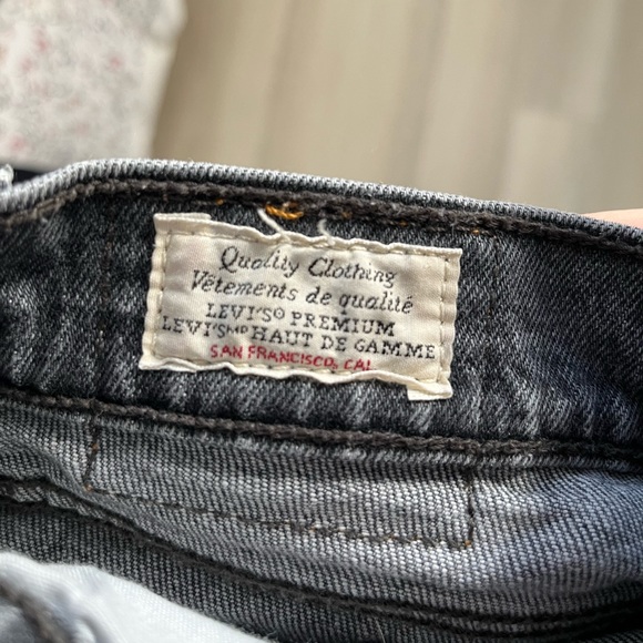Levi’s women gray jeans - Picture 5 of 5